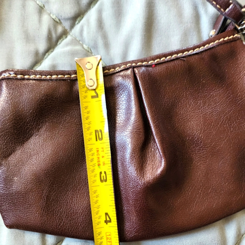 Bundle womans purses - Picture 6 of 16